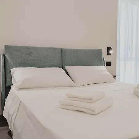 아파트 Opuntia Sea 체팔루