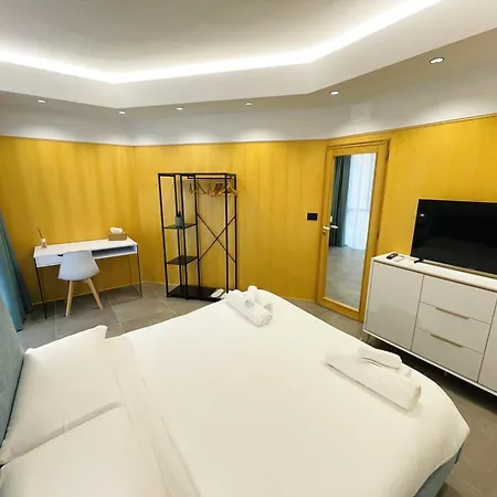 Opuntia Sea * Cefalù