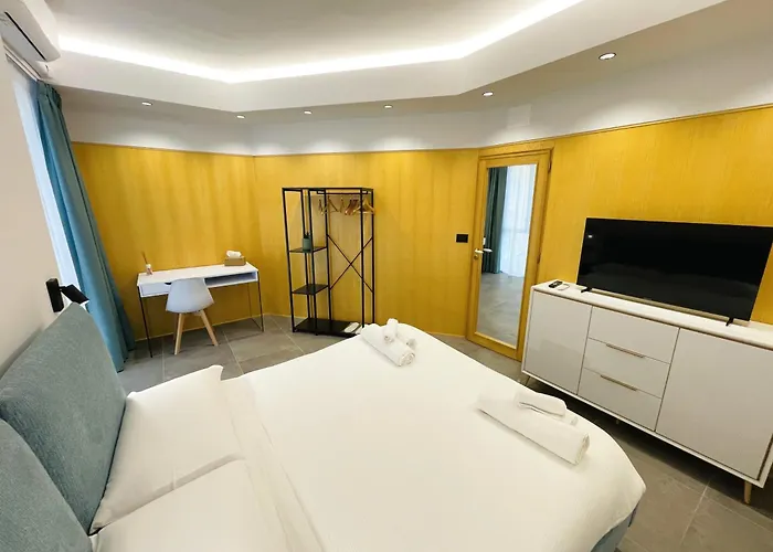 Opuntia Sea * Cefalù